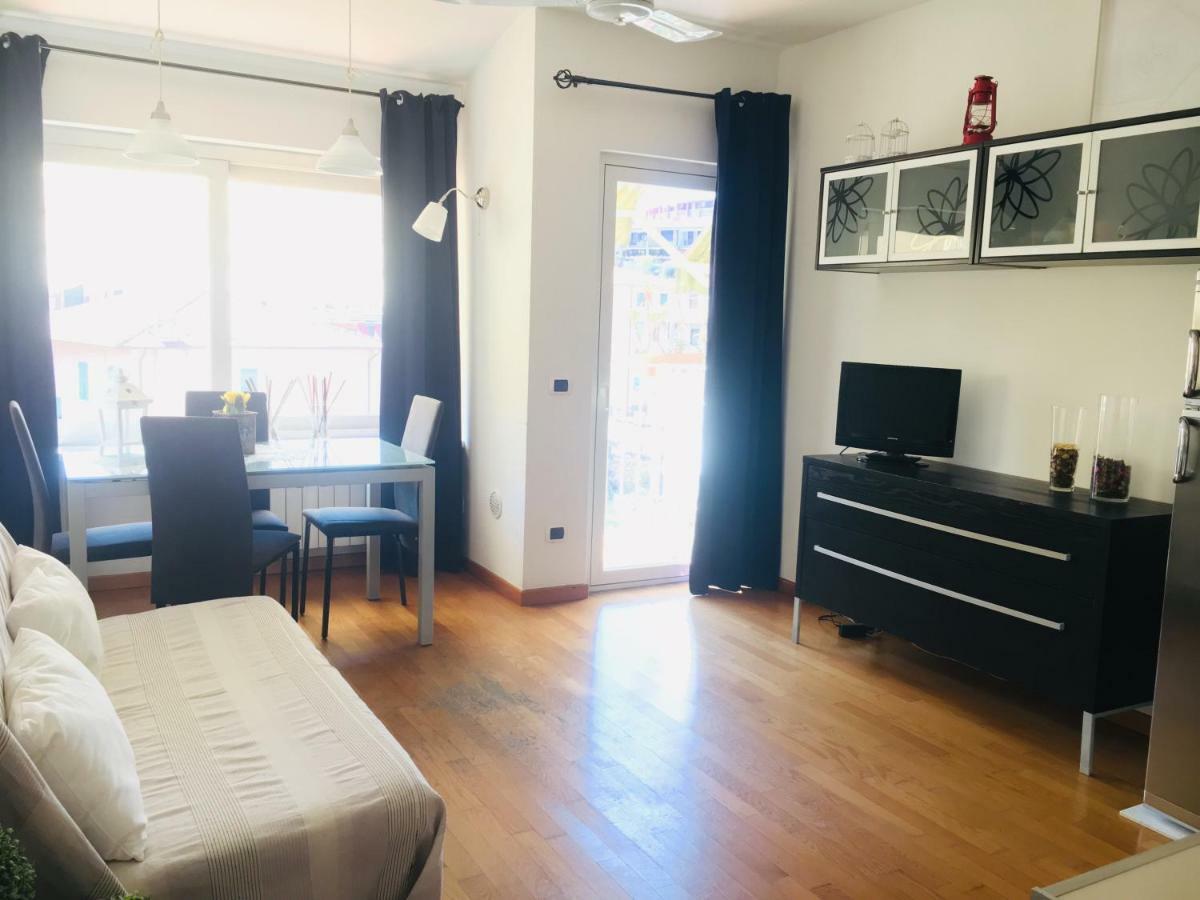 Ledonia Apartment Lerici Ngoại thất bức ảnh